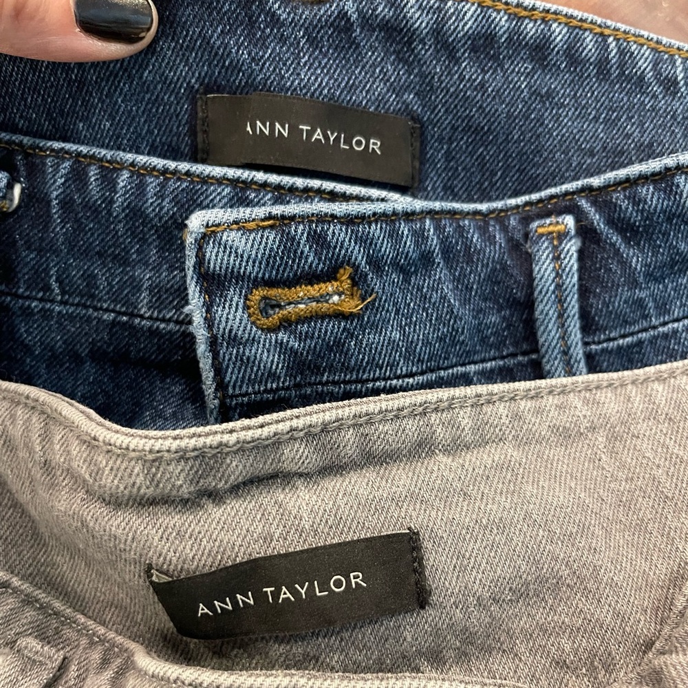 Ann Taylor The Straight Crop Lot of 2